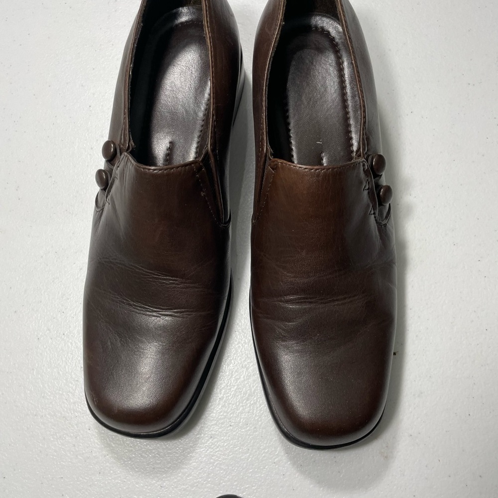 Womens Croft & Barrow Dark Brown Leather Slip-On Loafers Size 7.5M SB-AL